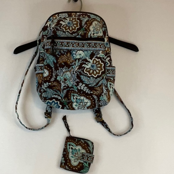 Vera Bradley Floral Patterned Backpack and Wallet Set - Picture 1 of 8